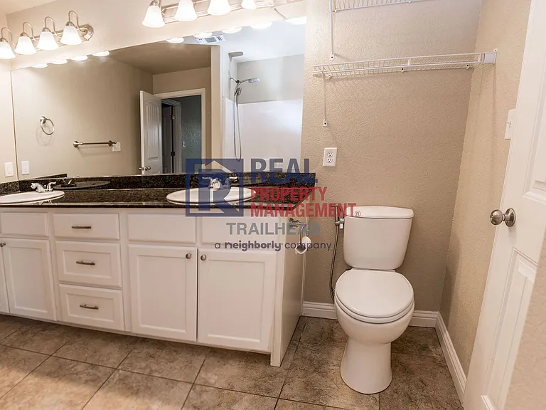 905 Dart Court — Photo 12