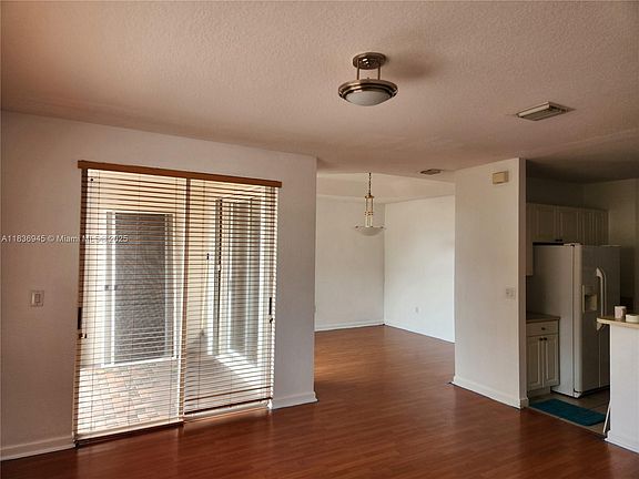 5th image of 11179 NW 73rd Ter