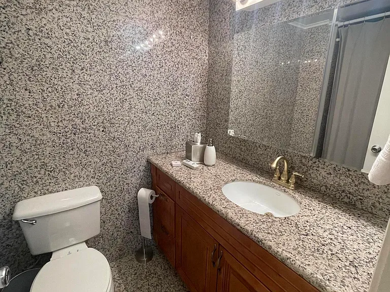 740 S Federal Hwy #410 — Photo 11