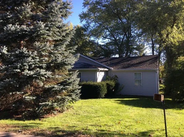 12900 Georgia Ave, Grand Ledge, MI 48837