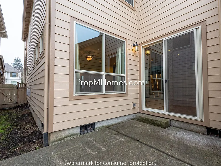 10655 SW Barber St — Photo 25