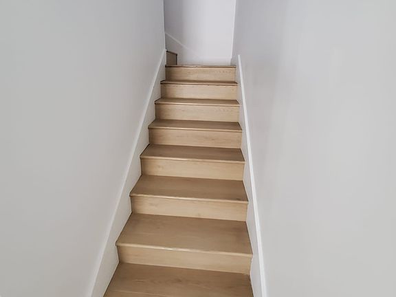3rd image of 7943 McLaren Ave #3