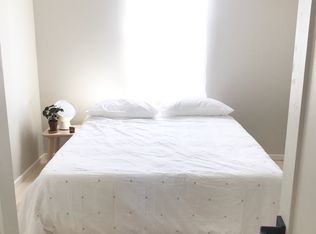 2242 Sears St, Philadelphia, PA 19146