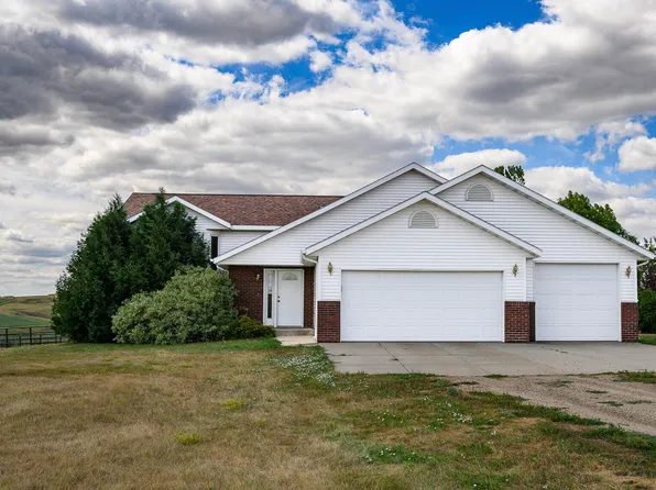 2990 Highway 25, Mandan, ND 58554
