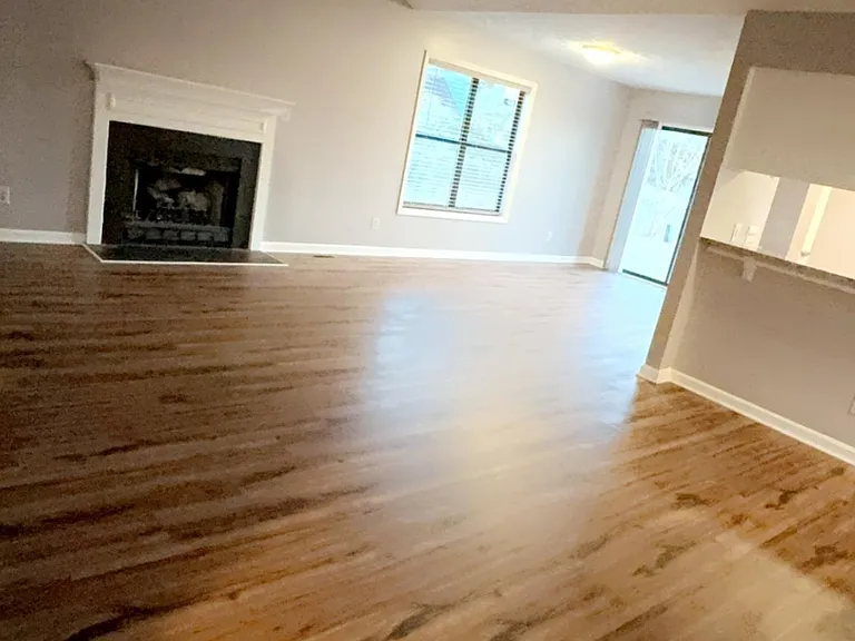 103 Ashton Pl — Photo 17