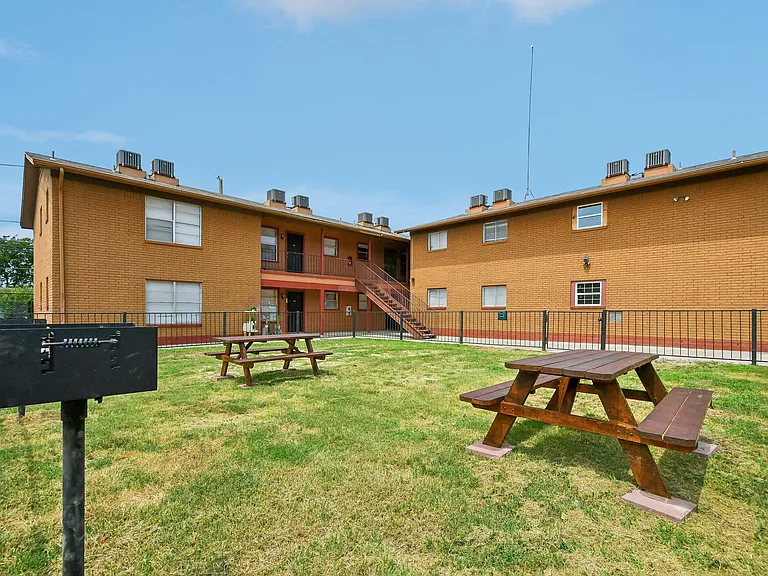 Sunrise Villas — Photo 20