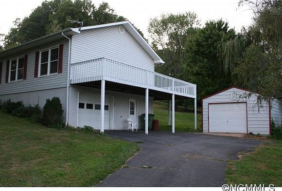 1st image of 600 Forest St