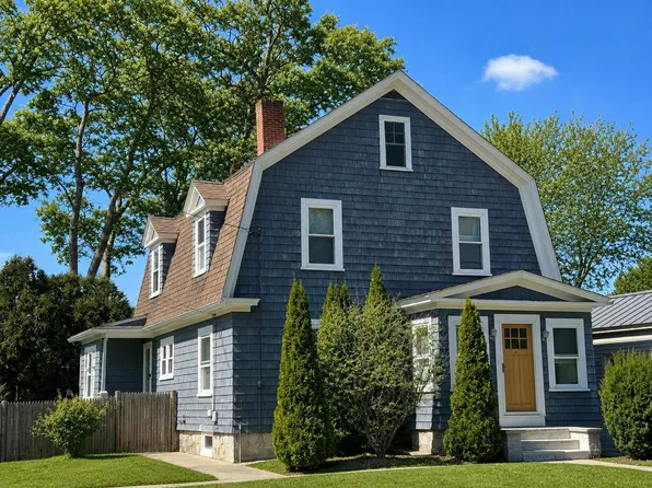 838 Maple Street, Manchester, NH 03104