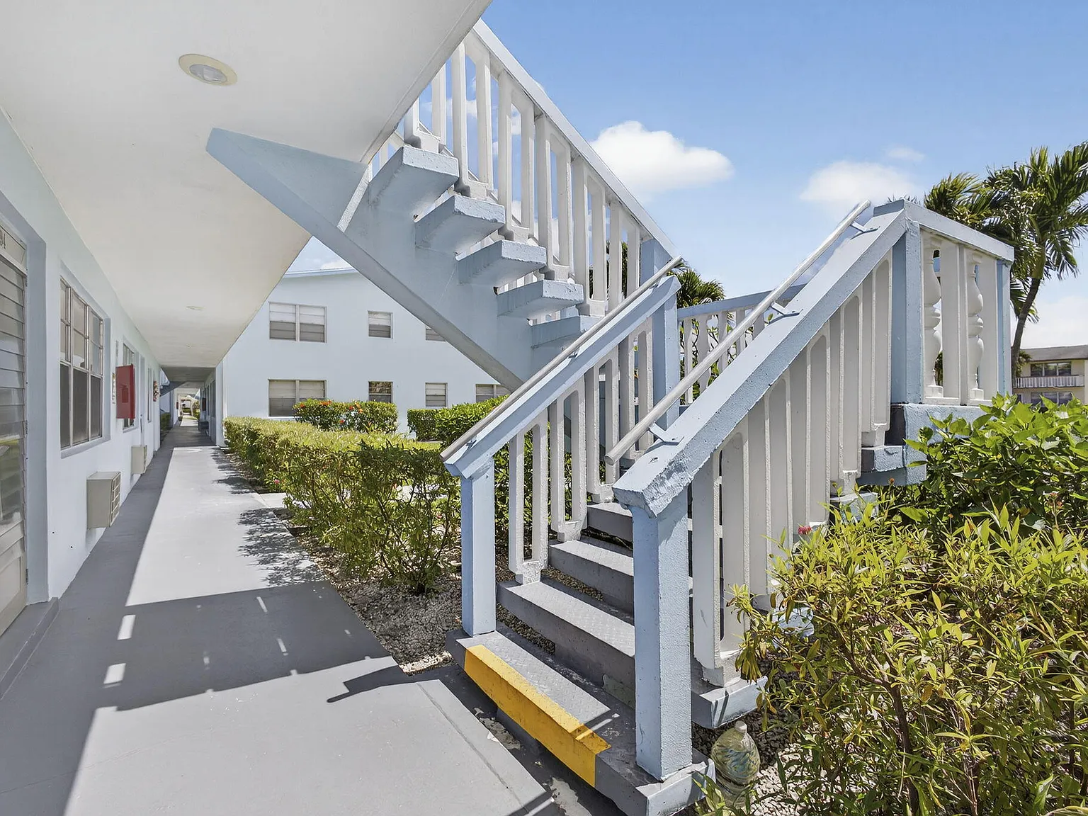 1 bed, 1.5 bath, 646 sqft, $1,400 — Photo 4