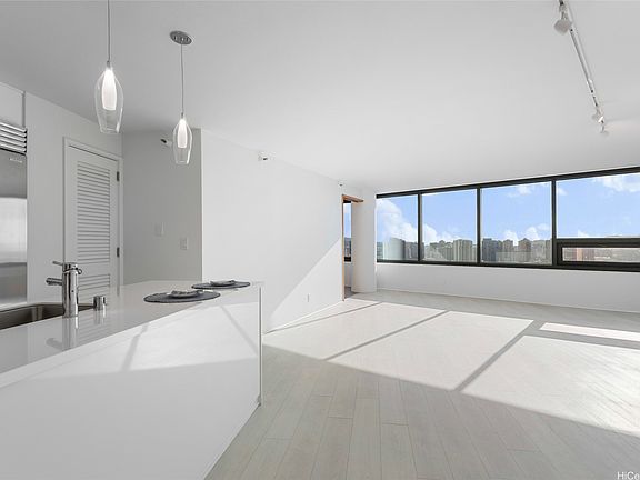 2nd image of 1330 Ala Moana Blvd APT 3607