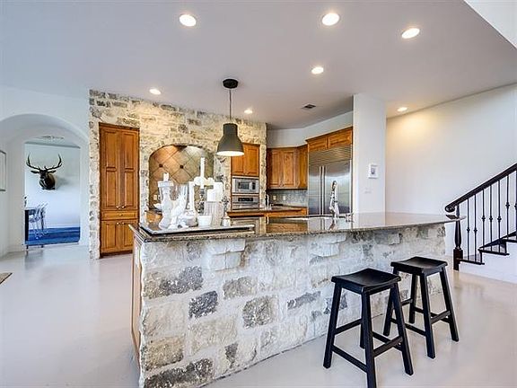 5th image of 9907 Westminster Glen Ave