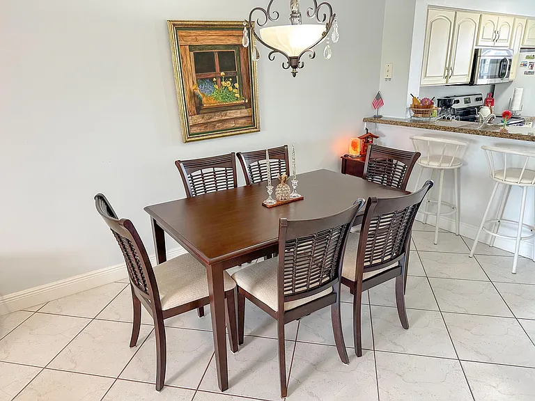2222 N Cypress Bend Dr #403 — Photo 3