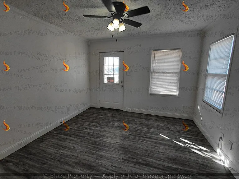 1220 N Nelson St — Photo 9