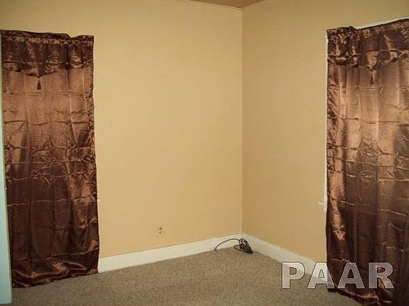 5th image of 2601 N Peoria Ave