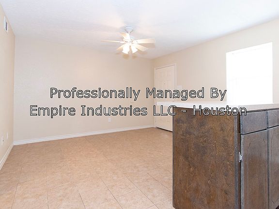 4th image of 1102 Ann St APT 10