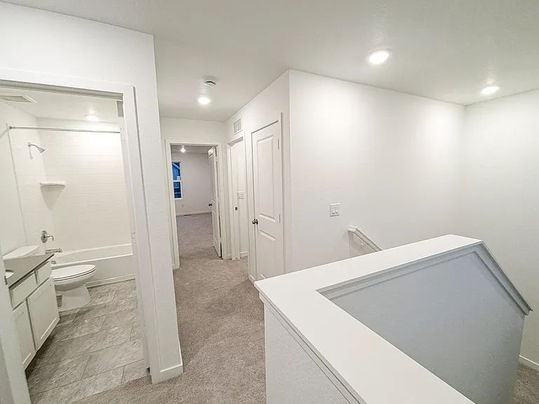 636 Lillibrook Pl — Photo 9