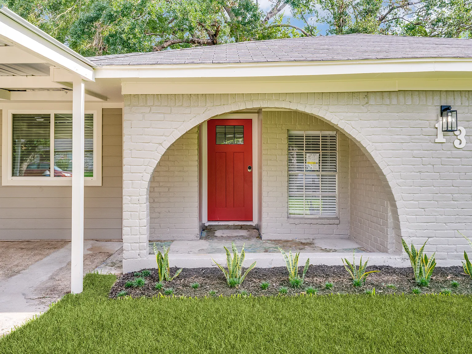 4 bed, 2.5 bath, 1602 sqft, $2,200 — Photo 3