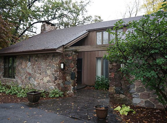 3rd image of 15958 S Oak Valley Trl