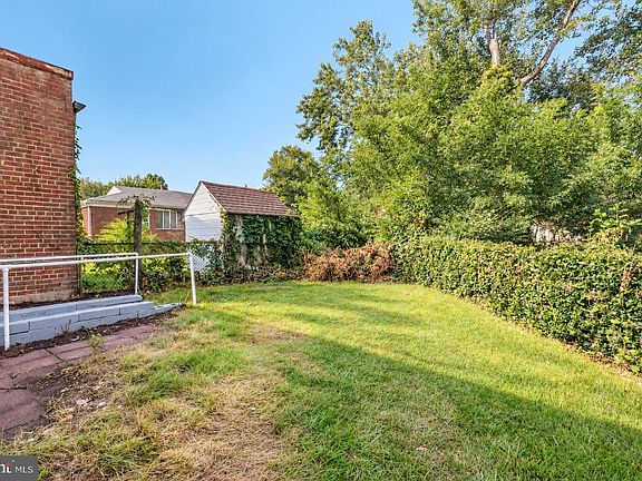 4th image of 3527 Chadwick Ct