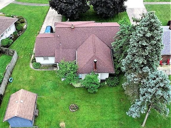 5th image of 2153 Beechwood St NE
