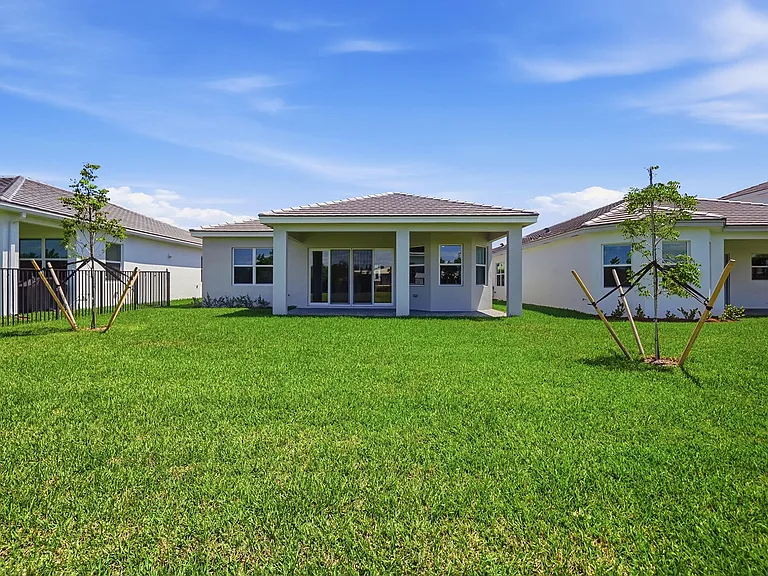 13955 Spruce Pine Dr — Photo 32