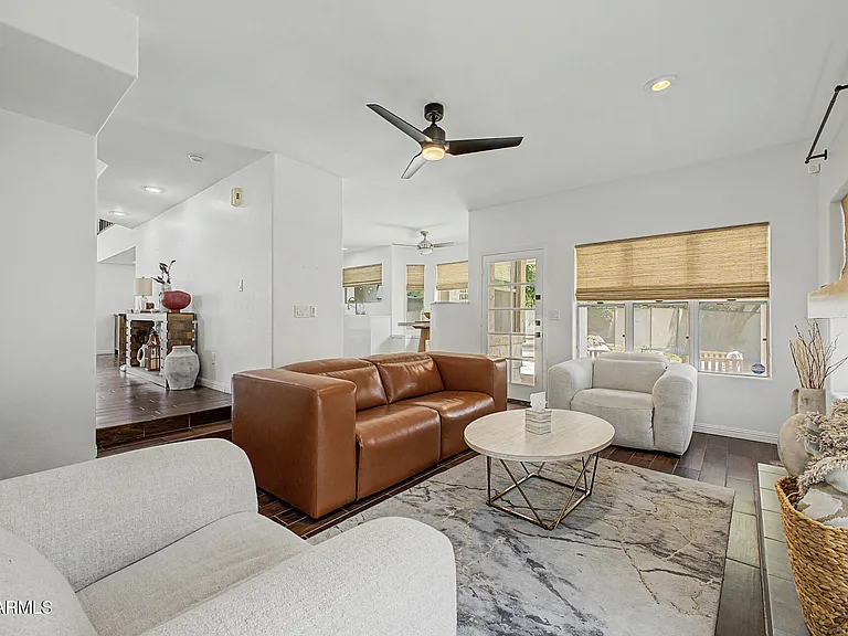 5773 W Shannon St — Photo 15