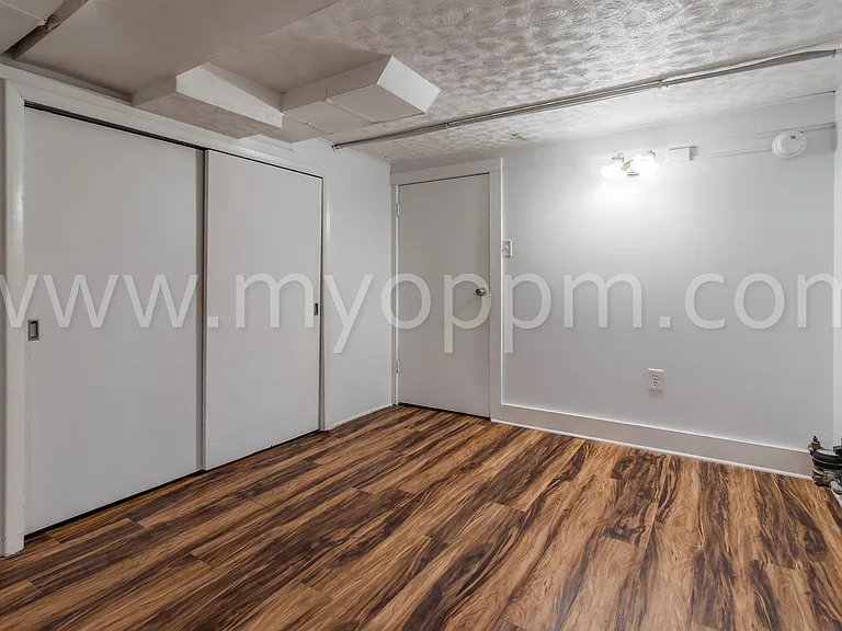 4824 Webster St — Photo 7