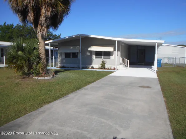 9199 Admiral St, Brooksville, FL 34613