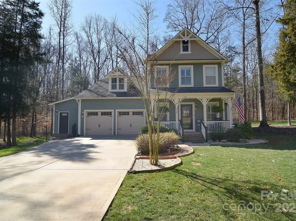 8509 Aspen Ct, Charlotte, NC 28227