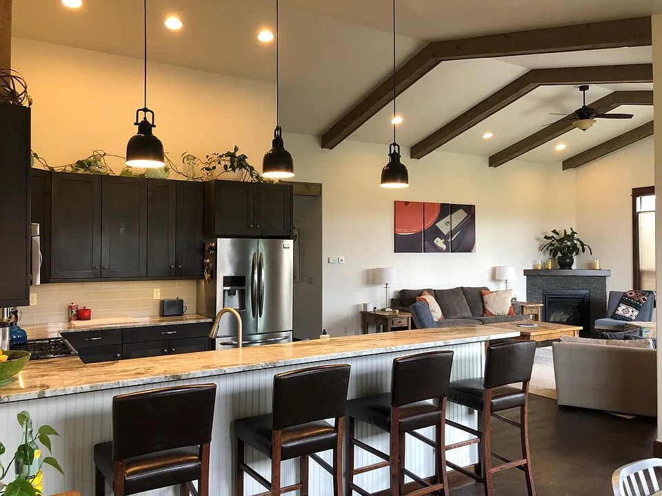 118 Gloria Ct