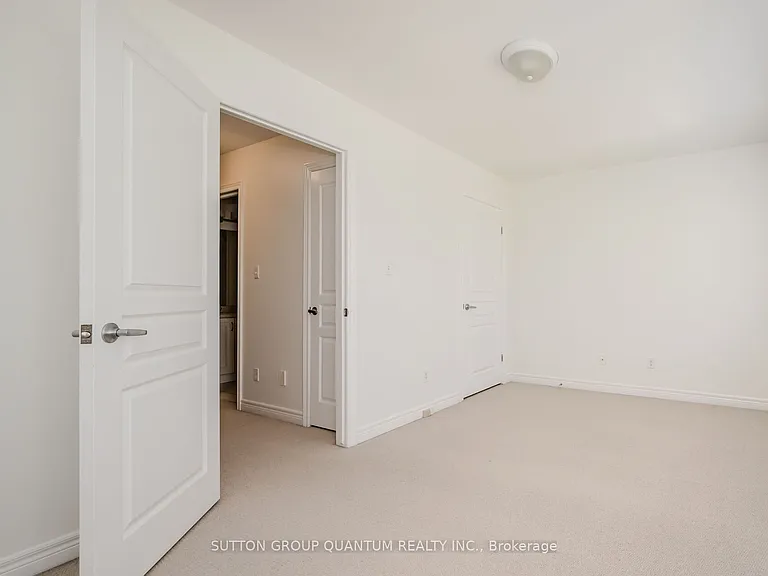 4304 Ingram Cmn — Photo 15