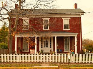 72 W Xenia Ave, Cedarville, OH 45314