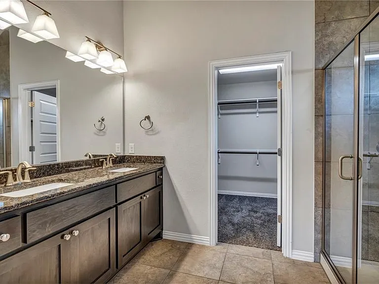 2926 Diego Dr — Photo 21