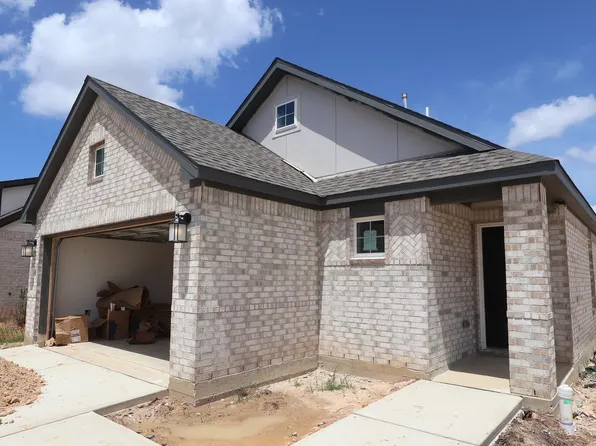8102 Kay Harbor Dr, Cypress, TX 77433