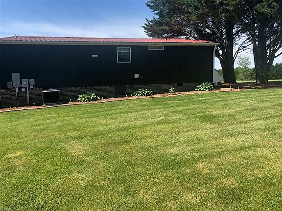 3rd image of 228 Kermit Lewis Rd