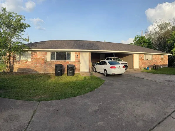 610 County Road 157, Alvin, TX 77511