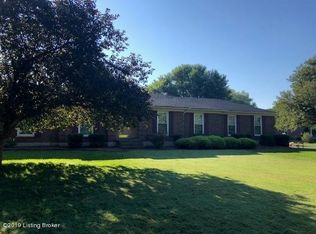 4803 Sussex Dr, Shepherdsville, KY 40165