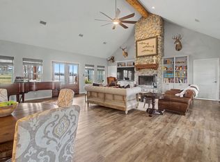 9748 County Road 1200, Athens, TX 75751