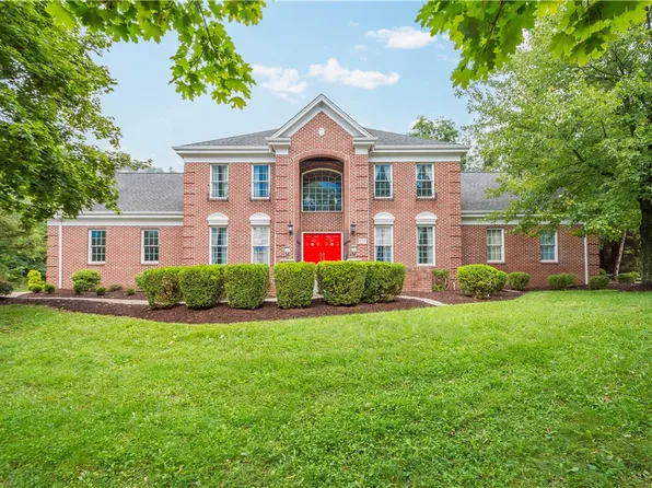 132 Hardwood Dr, Venetia, PA 15367