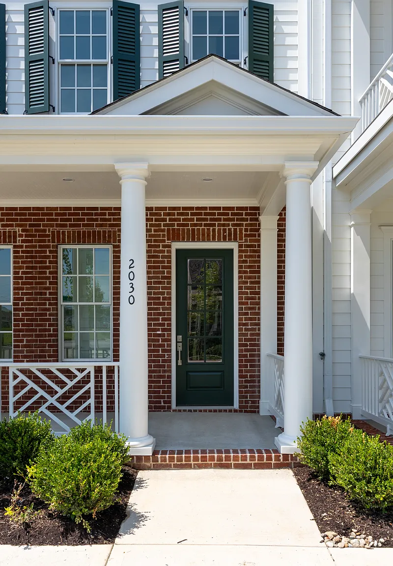 3 bed, 3.5 bath, 2286 sqft, $5,500 — Photo 3