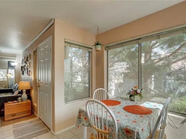 5222 Mandalay Springs Dr Unit 203, Las Vegas, NV 89120