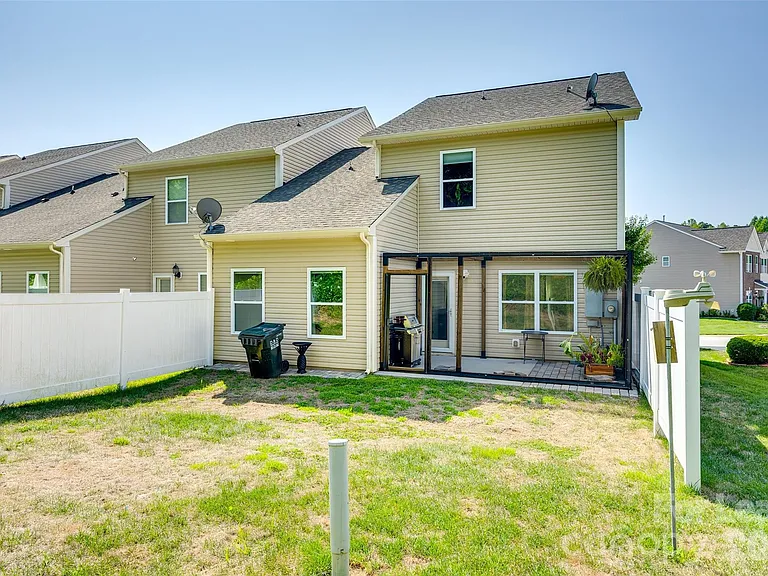 440 Battery Cir — Photo 36