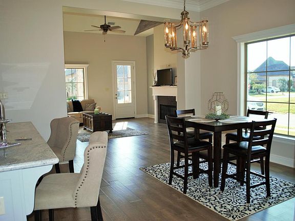 4th image of 120 Golden Cypress Dr