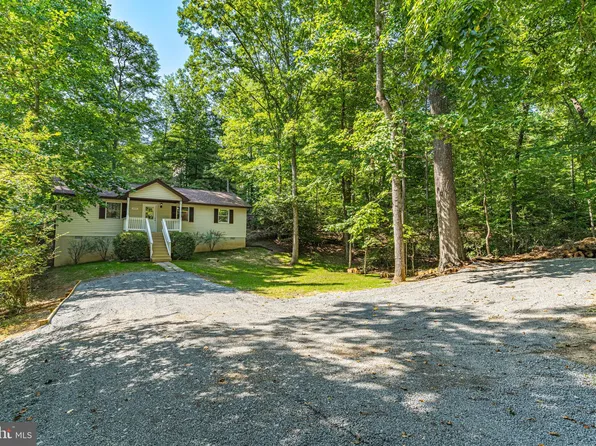 12431 El Segunda Ln, Lusby, MD 20657