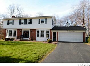 114 Elsworth Dr, Rochester, NY 14615