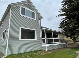 207 E Canyon St, Colfax, WA 99111