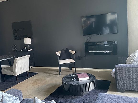 Livingroom/Dining room