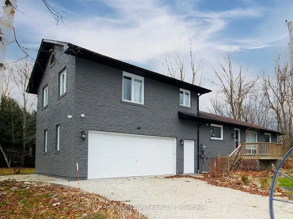 46 Glen Rd, Collingwood, ON L9Y 0X2