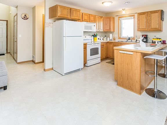 2nd image of 6382 13th St N