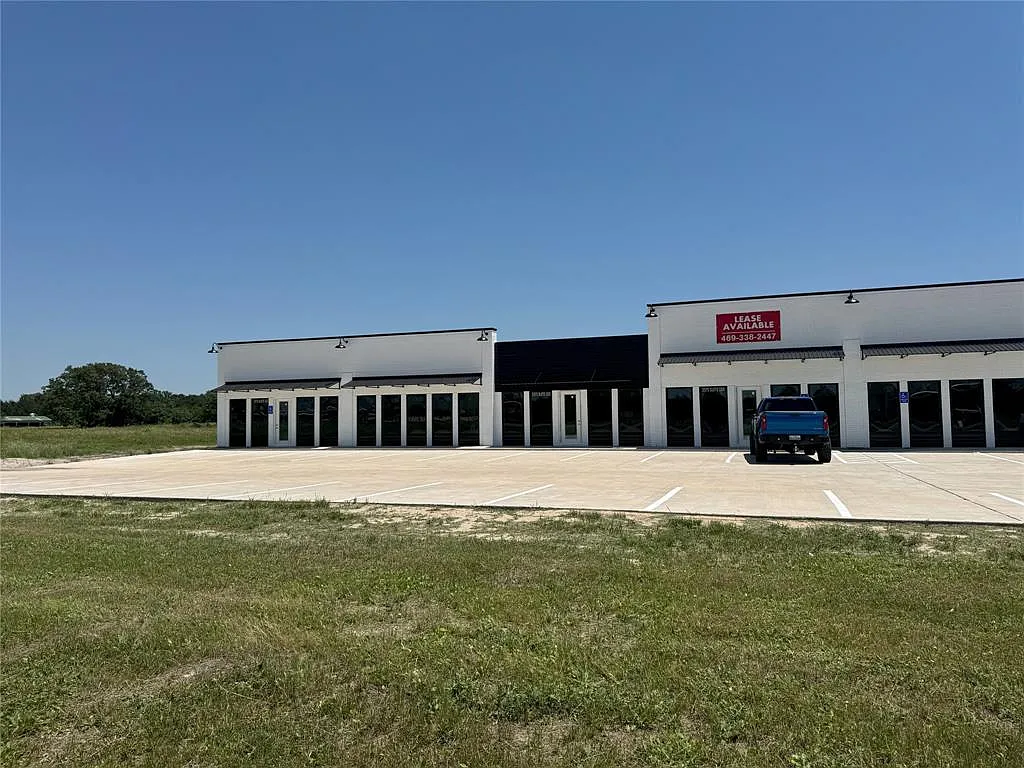 Building Photo - 3575 Highway 34 #103